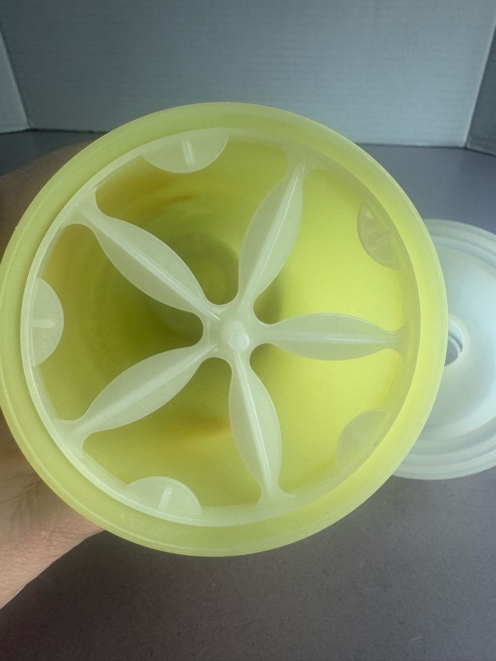 Vintage Tupperware Storage Trio - Picture 9 of 10